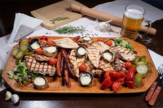 Platou Conacul Verde (4 persoane)