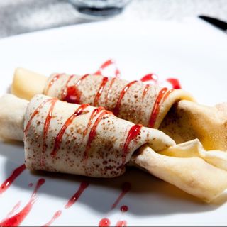 Clatite de post cu dulceata