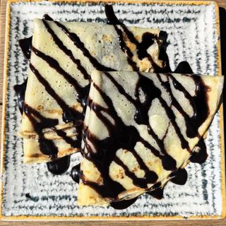 Clătite cu cremă ciocolată