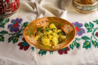 Cartofi țărănești cu pătrunjel