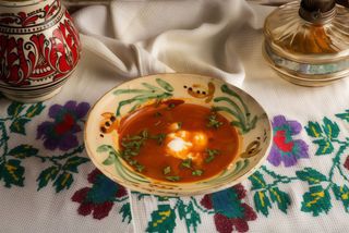 Ciorbă țărănească de porc