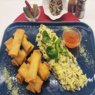 PACHETELE DE PRIMAVARA CU OREZ SALBATEC SI SOS SWEET CHILI