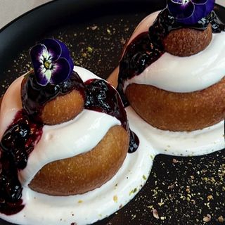 Papanasi cu dulceata