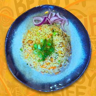 Orez prajit cu carne de vita