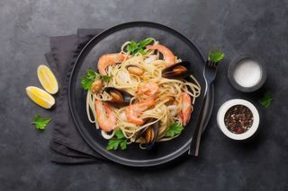 Spaghete cu fructe de mare