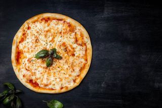 Pizza Margherita cu trufe 400gr