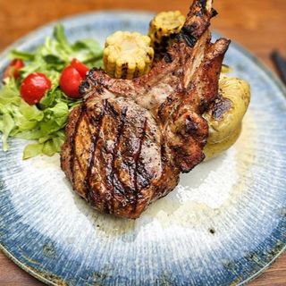 Tomahawk de porc la gratar 700gr