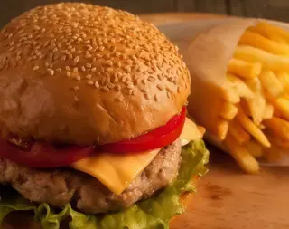 Meniu tic tac picant burger cu pui crocant