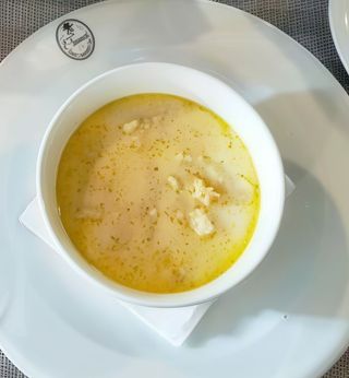 Ciorba radauteana de pui