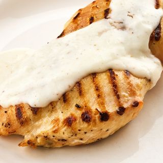 Piept de pui Blue Cheese cu orez cu ciuperci