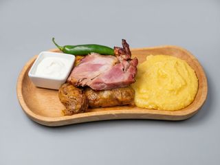 Sarmale cu mamaliguta si ciolan