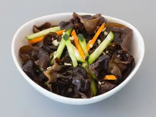 Salata de urechi de lemn