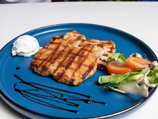 Piept de pui la gratar