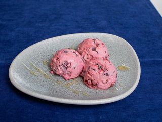 Salata de sfecla rosie greceasca