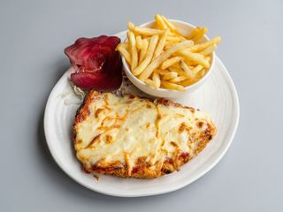 Șnițel pui Parmigiano