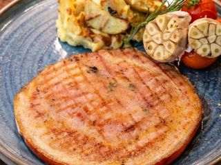 Porchetta cu cartofi copți cu pozarella