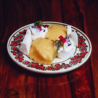 Brânză cu smântână și mămăliguță 350g