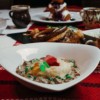 Hribi cu mămăligă -400g