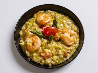 Risotto cu creveţi şi şofran