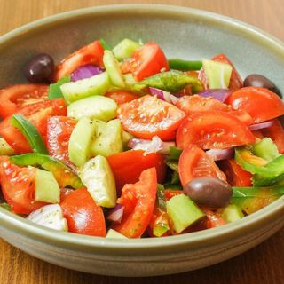 Salată Asortata de Legume (de post)