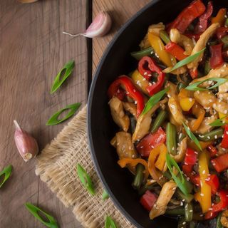 Tigaie picanta pui-porc ( 570 gr)