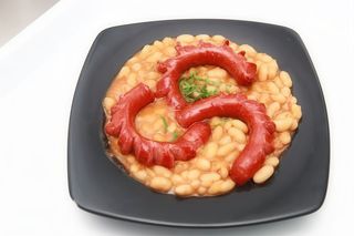 Iahnie cu carnaciori