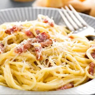 Ciorba aita de pui, Penne carbonara