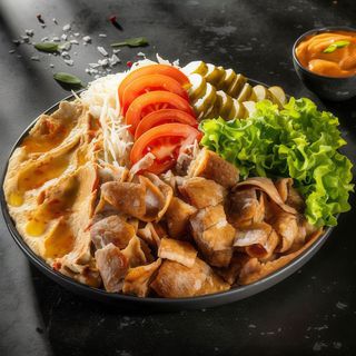 Hummus cu vițel si curcan