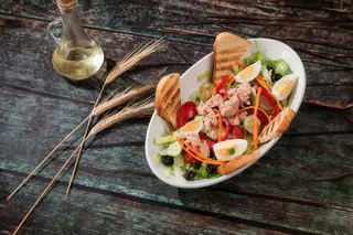 Salata verde cu ton