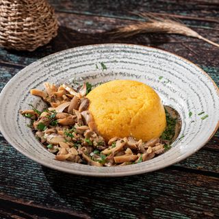 Ciuperci trase la tigaie