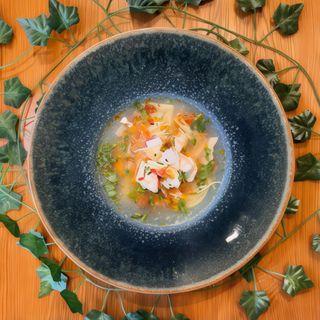 Ciorba de pui cu taitei de casa