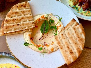 Hummus