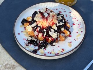 Red Berries Wafflle