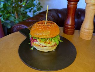 Halloumi Burger