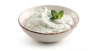 Sos de smantana cu usturoi si marar