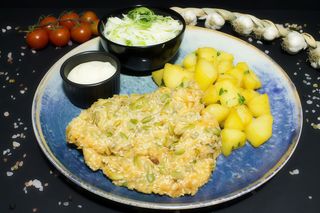 Meniu Snitel de Pui in Crusta de Seminte