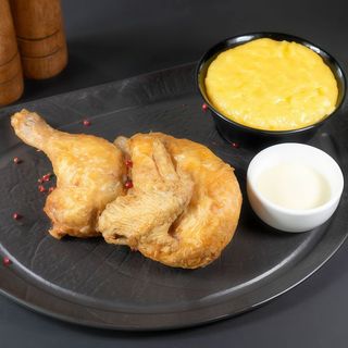 Pui la Ceaun cu Mamaliguta 650 Gr.