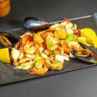 Platou Fructe de Mare 400 Gr.