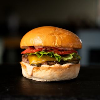 Combo Frenchman + Cartofi + Suc