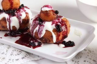 Papanasi Cu Dulceata