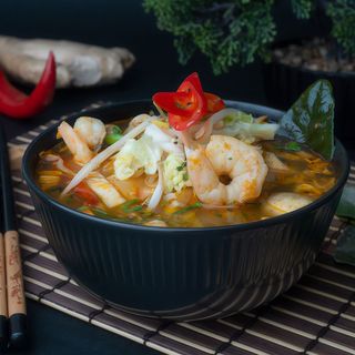 Tom Yum Soup pui