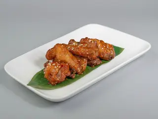 Thai spicy chicken wings