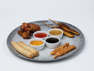 The wok sharing dish