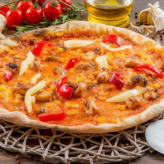 Pizza Prosciutto e Pollo