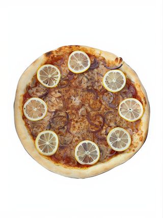 Pizza Tonno (our classics)