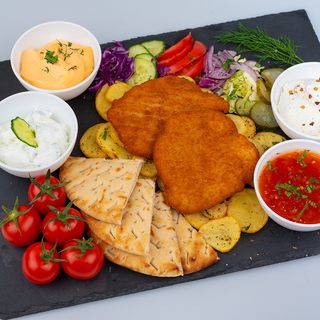 Snitel de Pui la Farfurie