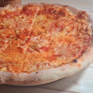 Pizza Quattro Formaggi