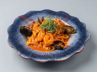 Tagliatelle cu fructe de mare 