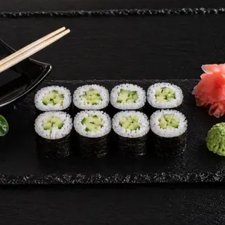 Cucumber maki