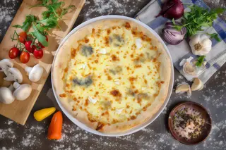 Pizza Quattro Formaggi mica